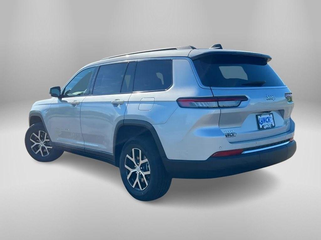 new 2025 Jeep Grand Cherokee L car, priced at $45,400
