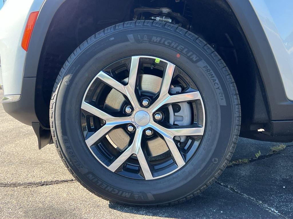 new 2025 Jeep Grand Cherokee L car, priced at $45,400