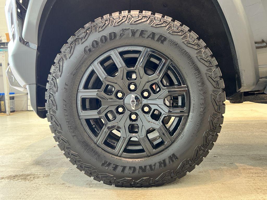 used 2023 Chevrolet Colorado car, priced at $39,295