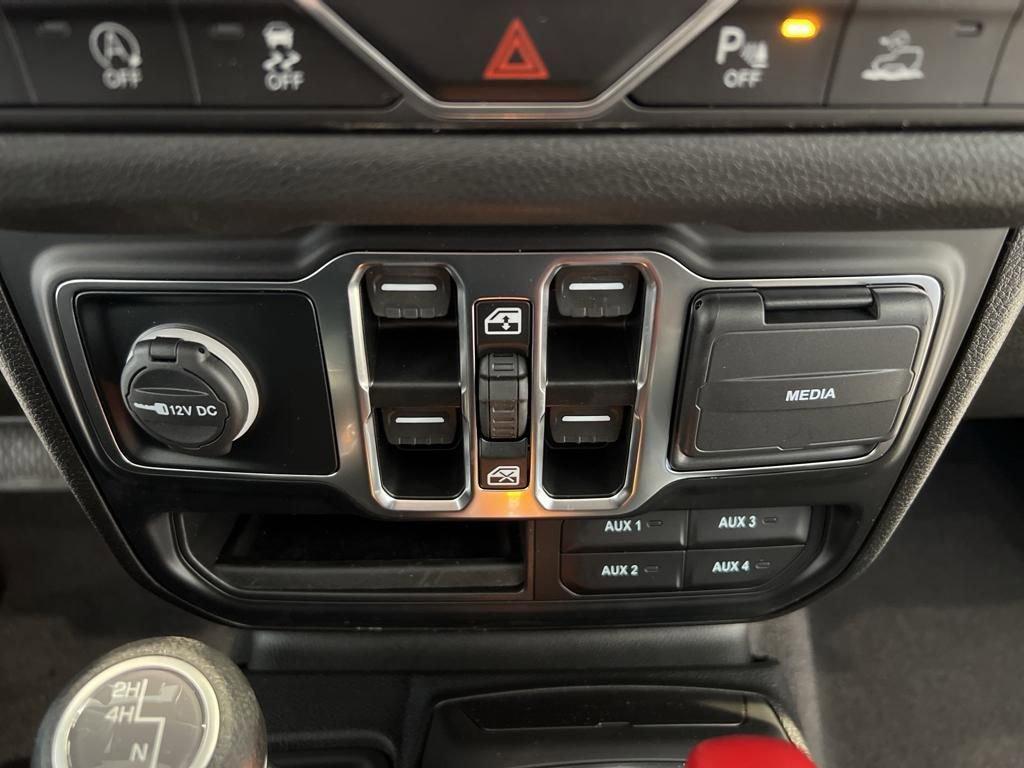 new 2024 Jeep Gladiator car, priced at $48,595