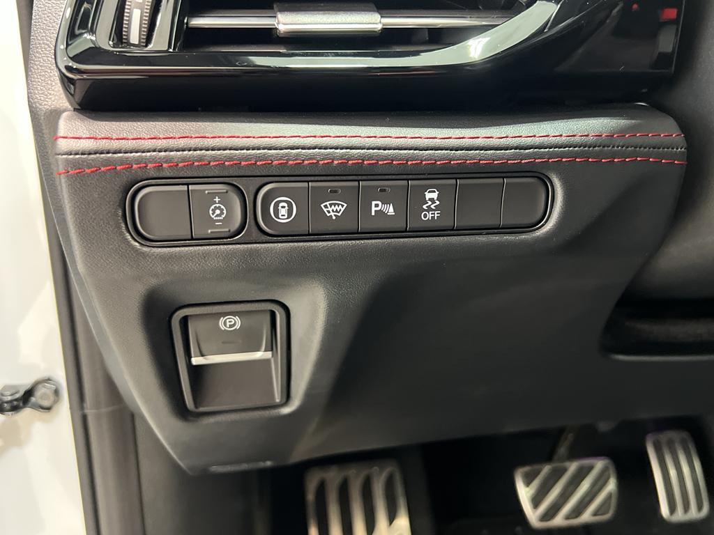 used 2023 Acura MDX car, priced at $47,990