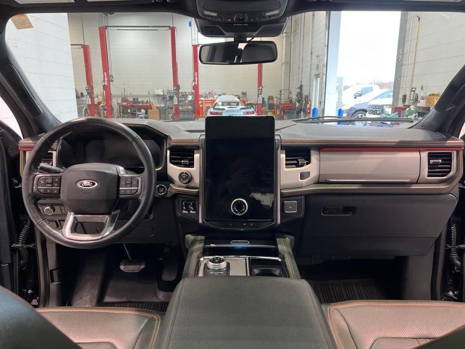 used 2022 Ford Expedition car, priced at $52,690