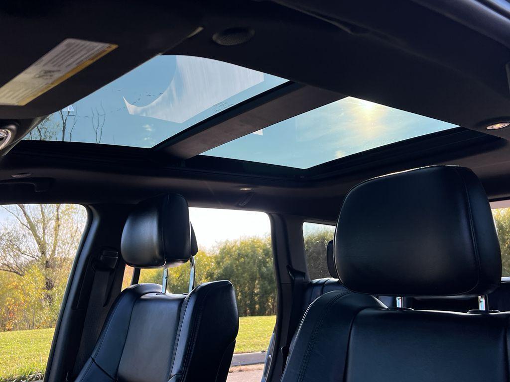 used 2020 Jeep Grand Cherokee car, priced at $20,995