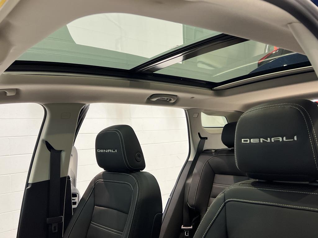 used 2023 GMC Terrain car, priced at $32,995
