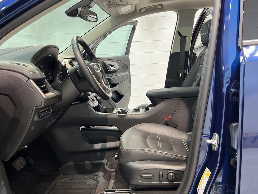used 2023 GMC Terrain car, priced at $32,995
