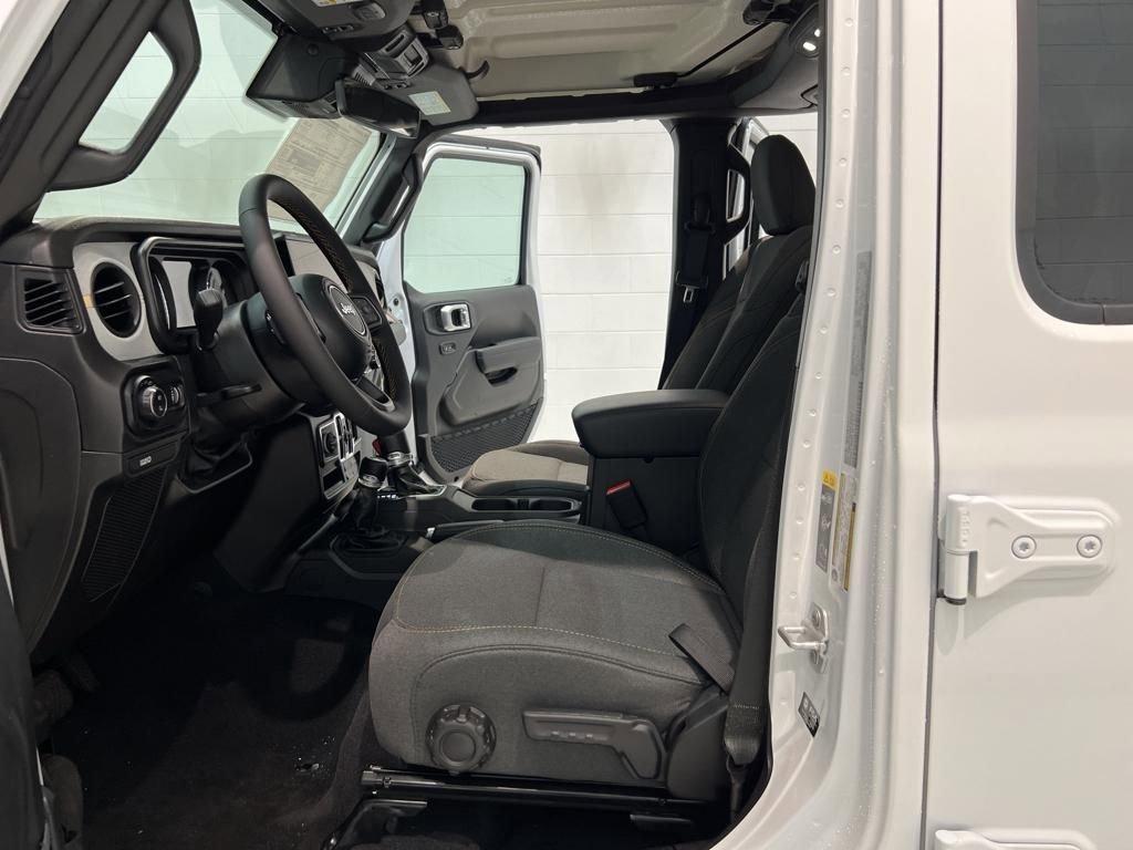 used 2024 Jeep Gladiator car, priced at $46,995