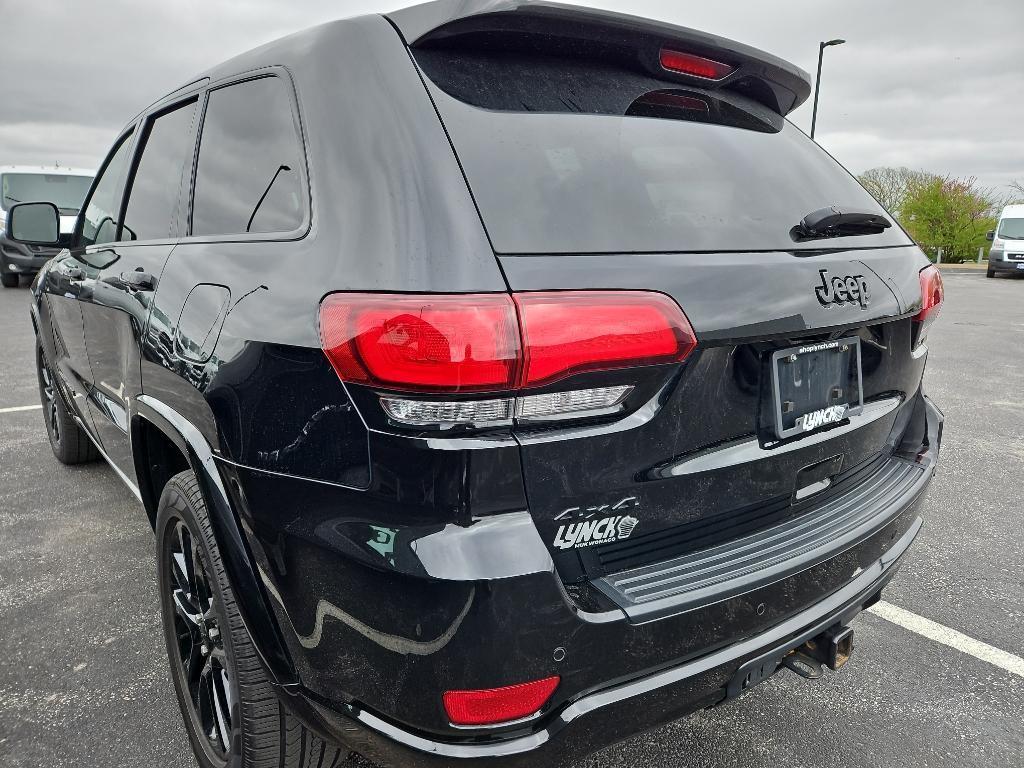 used 2021 Jeep Grand Cherokee car, priced at $22,989
