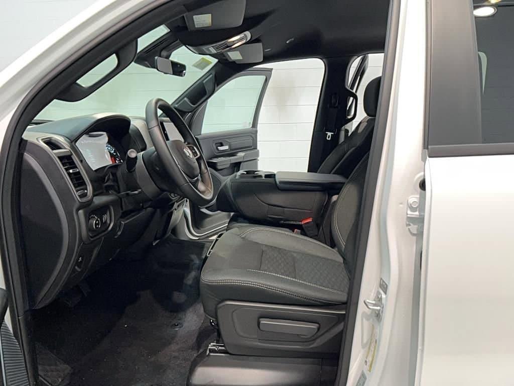 new 2025 Ram 1500 car, priced at $52,847