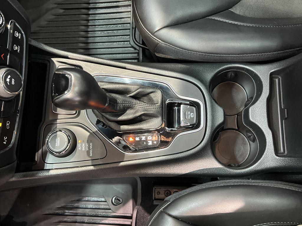 used 2021 Jeep Cherokee car, priced at $21,989