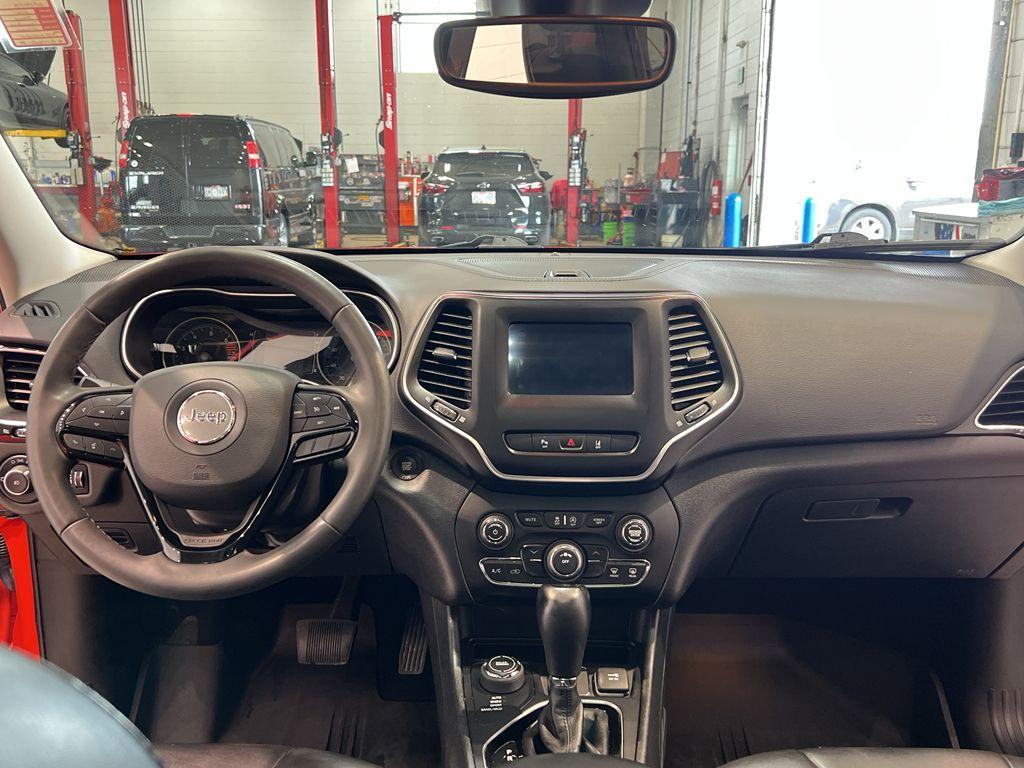 used 2021 Jeep Cherokee car, priced at $21,989