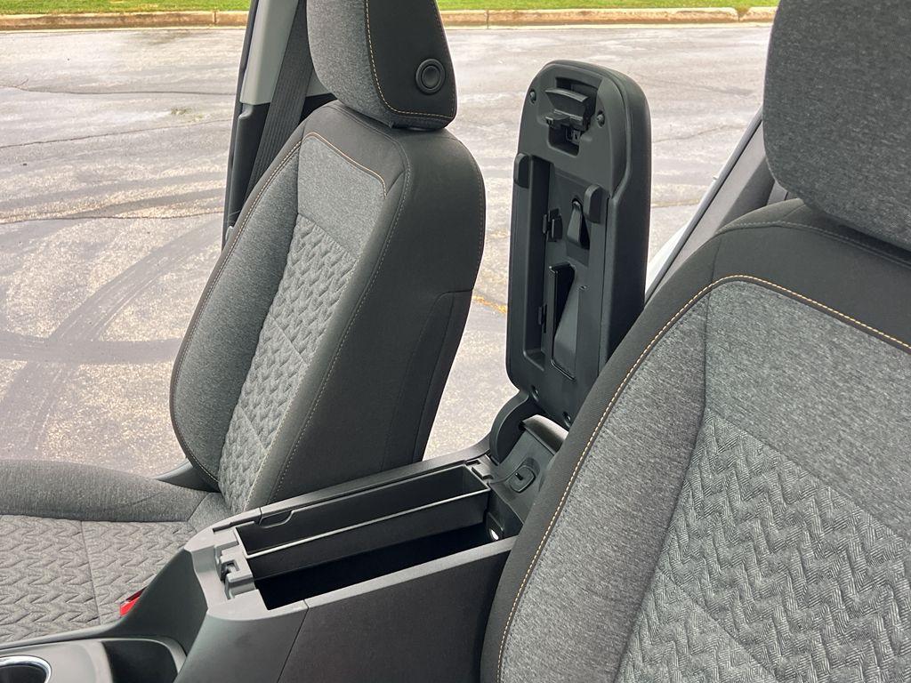 used 2022 Chevrolet Equinox car, priced at $24,295