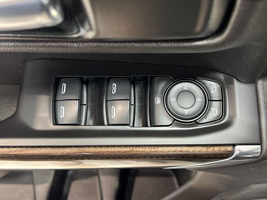 used 2020 Chevrolet Silverado 1500 car, priced at $31,995