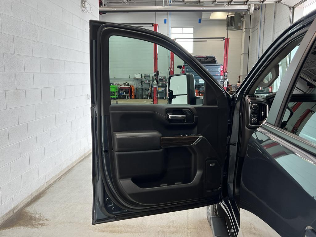 used 2020 Chevrolet Silverado 1500 car, priced at $32,985