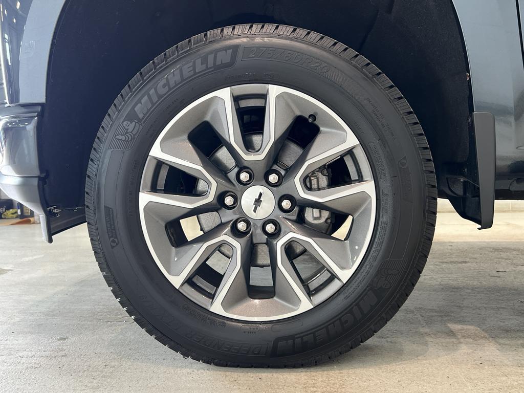 used 2020 Chevrolet Silverado 1500 car, priced at $32,985