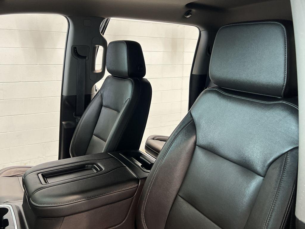 used 2020 Chevrolet Silverado 1500 car, priced at $31,995