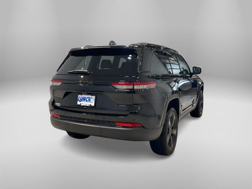 new 2025 Jeep Grand Cherokee car, priced at $45,495
