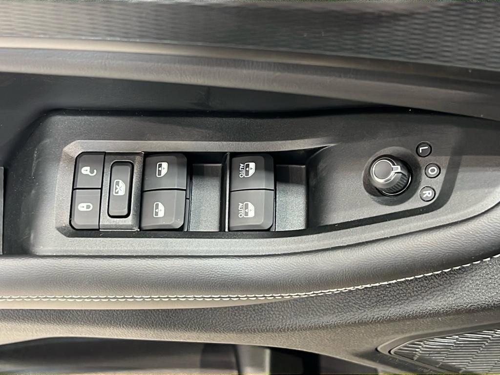 new 2025 Jeep Grand Cherokee car, priced at $44,495