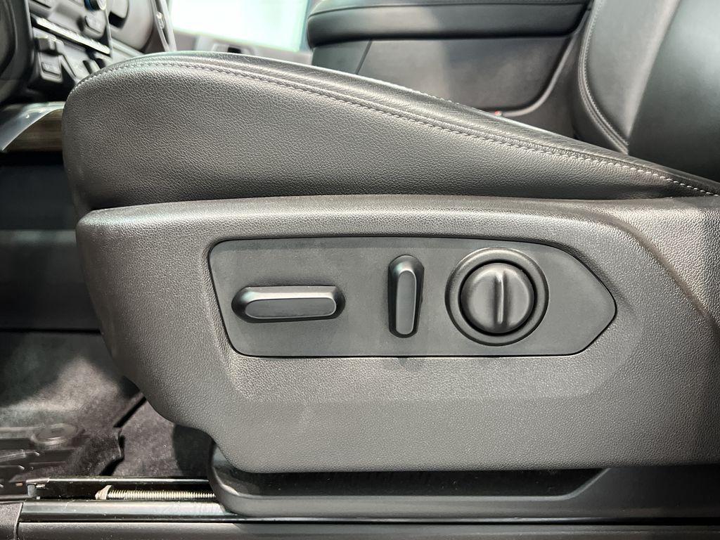 used 2019 Chevrolet Silverado 1500 car, priced at $39,695