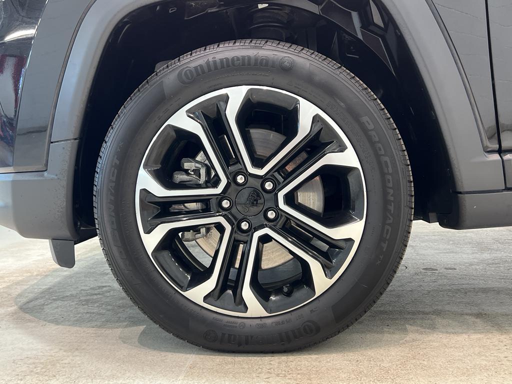 used 2023 Jeep Compass car, priced at $26,789