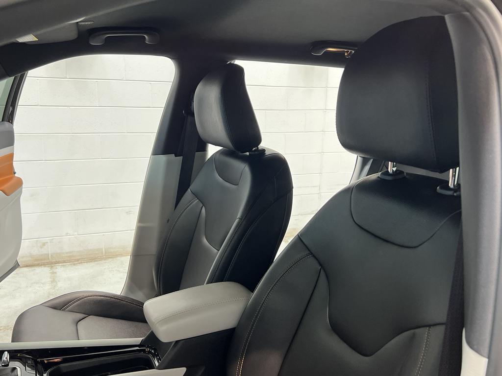 used 2023 Jeep Compass car, priced at $26,789
