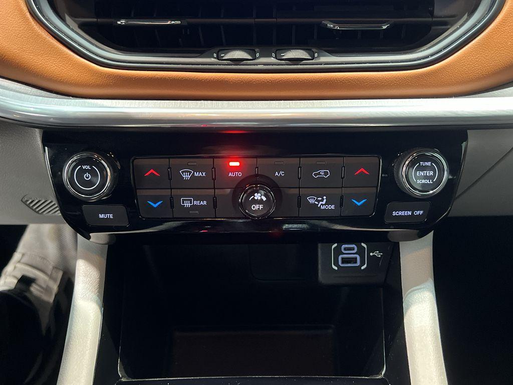 used 2023 Jeep Compass car, priced at $26,889