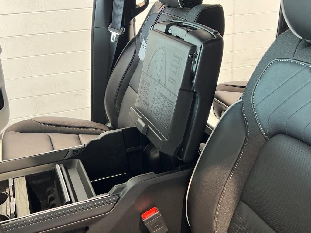 new 2025 Ram 1500 car, priced at $69,995