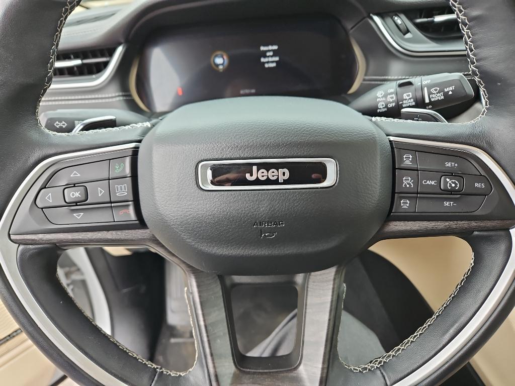 used 2021 Jeep Grand Cherokee L car, priced at $30,995
