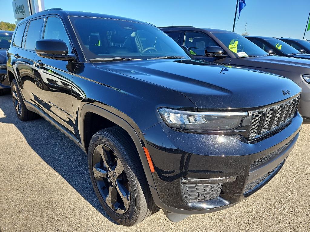 used 2024 Jeep Grand Cherokee L car, priced at $37,995