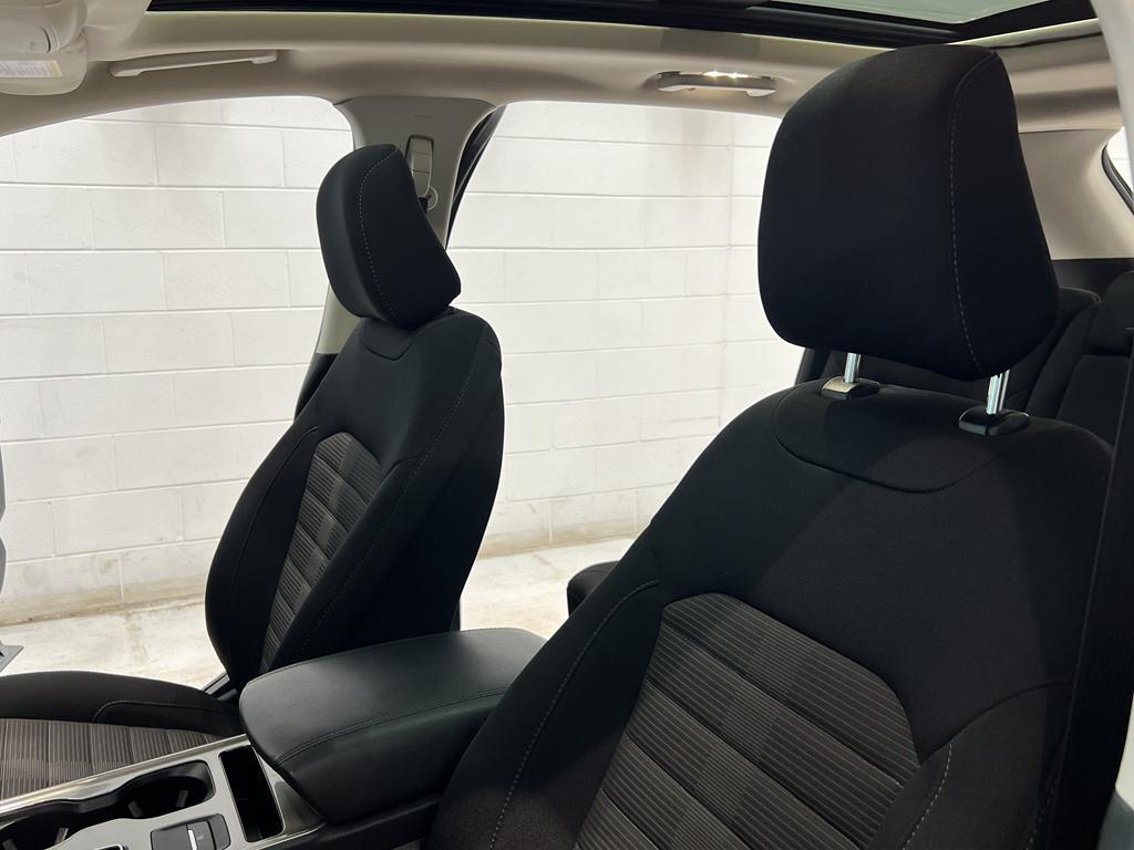 used 2023 Ford Edge car, priced at $29,990
