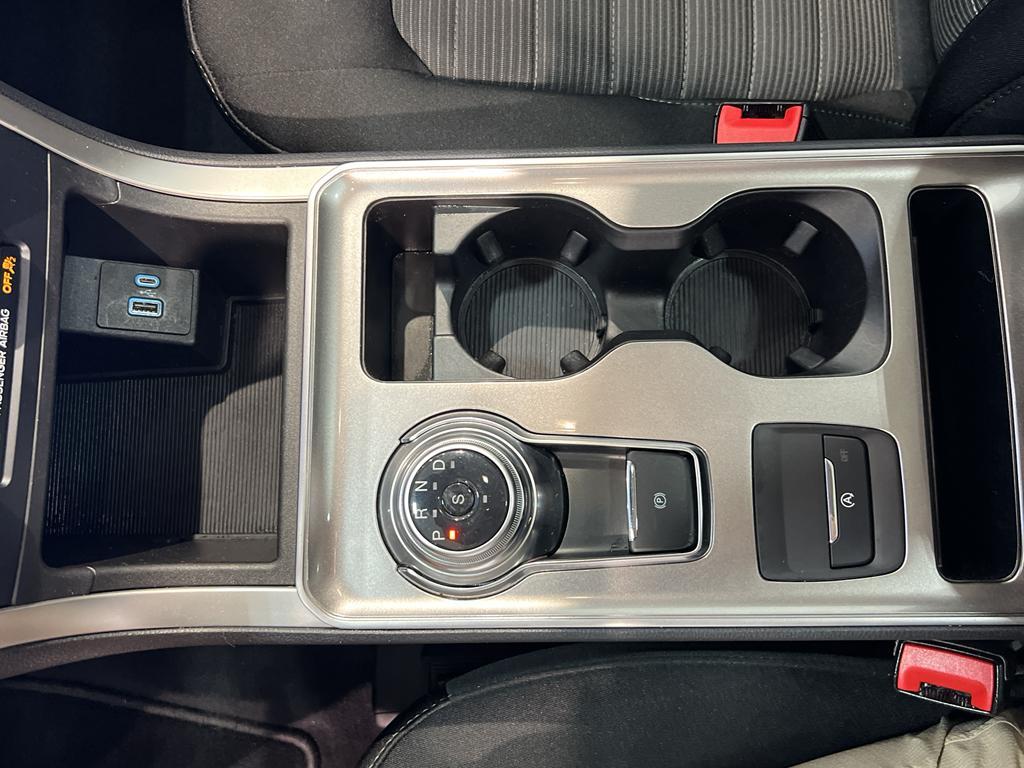 used 2023 Ford Edge car, priced at $29,990