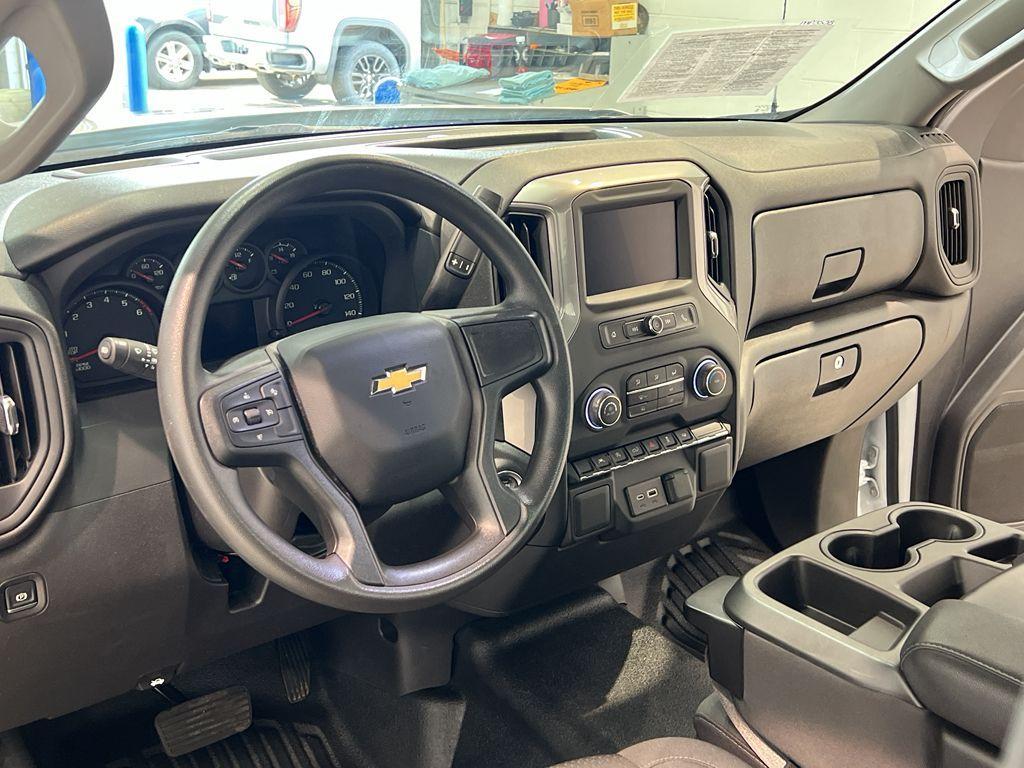 used 2024 Chevrolet Silverado 1500 car, priced at $34,995