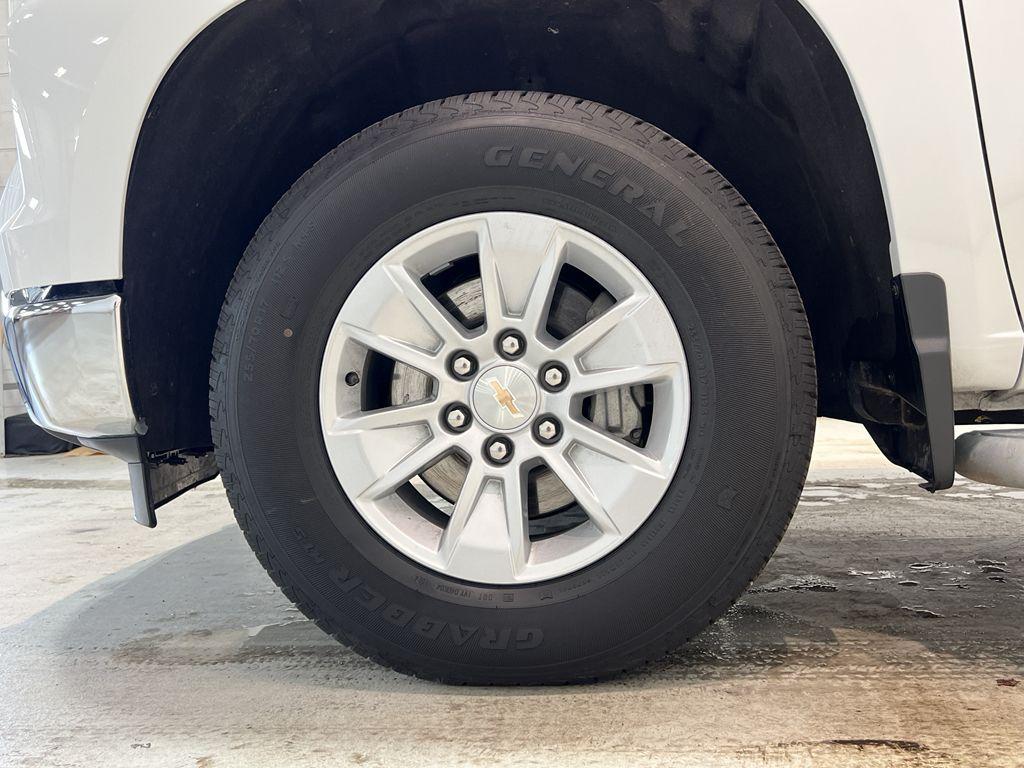 used 2024 Chevrolet Silverado 1500 car, priced at $34,995