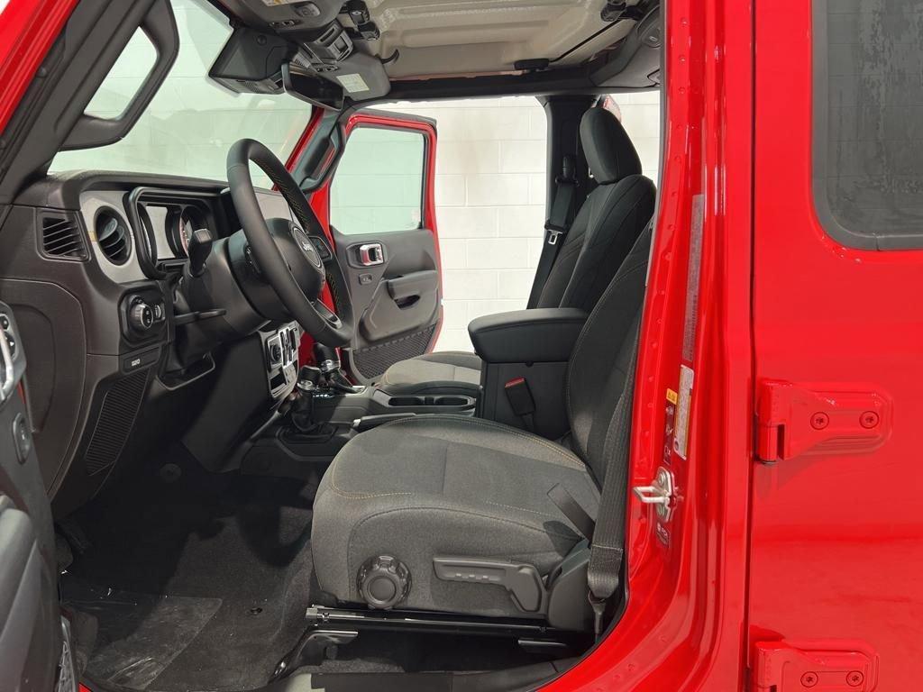 new 2024 Jeep Gladiator car, priced at $47,989