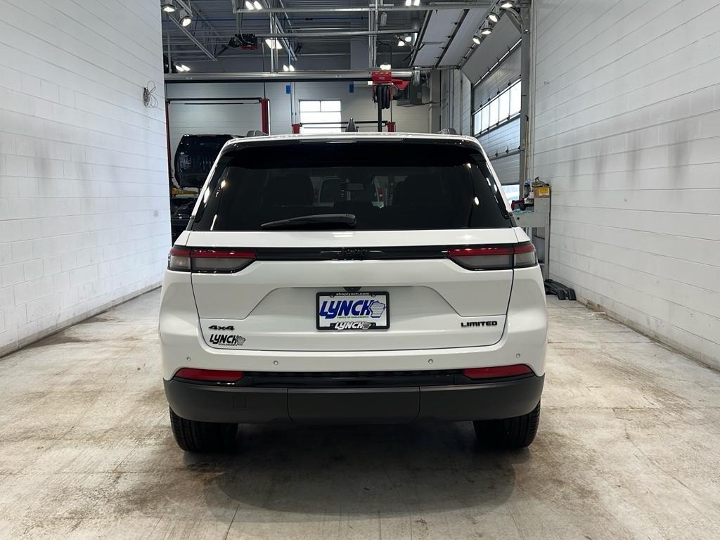 used 2023 Jeep Grand Cherokee car, priced at $36,995