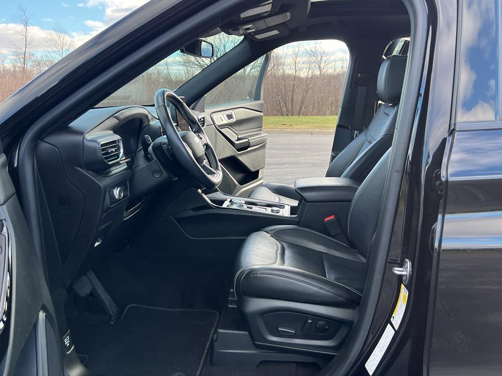 used 2023 Ford Explorer car, priced at $43,490