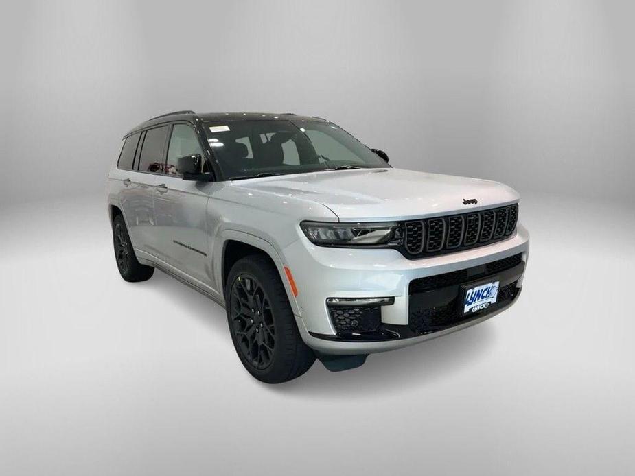 new 2025 Jeep Grand Cherokee L car, priced at $68,495