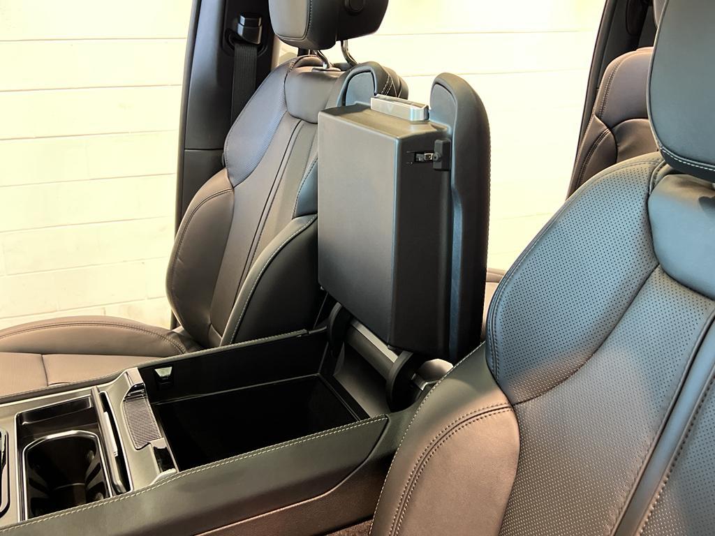 new 2025 Jeep Wagoneer car