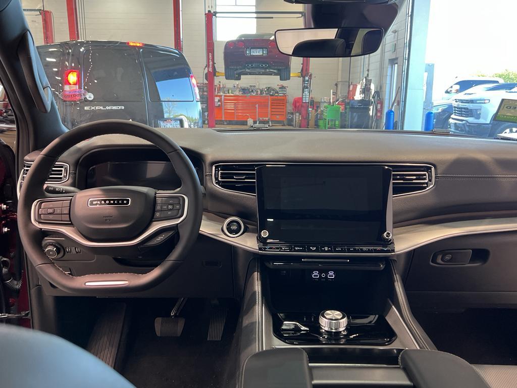 new 2025 Jeep Wagoneer car