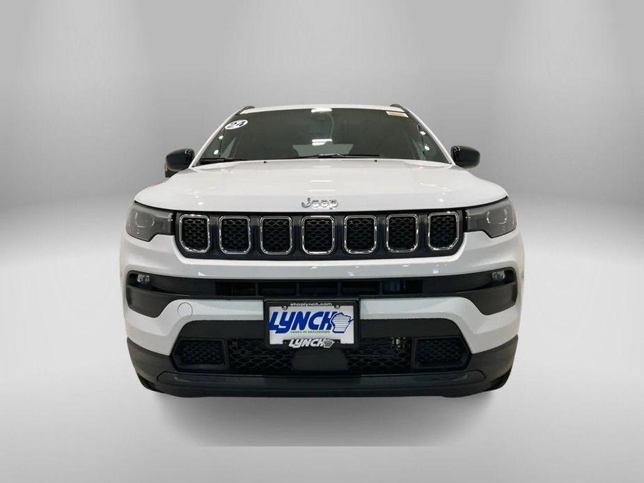 new 2024 Jeep Compass car, priced at $36,395