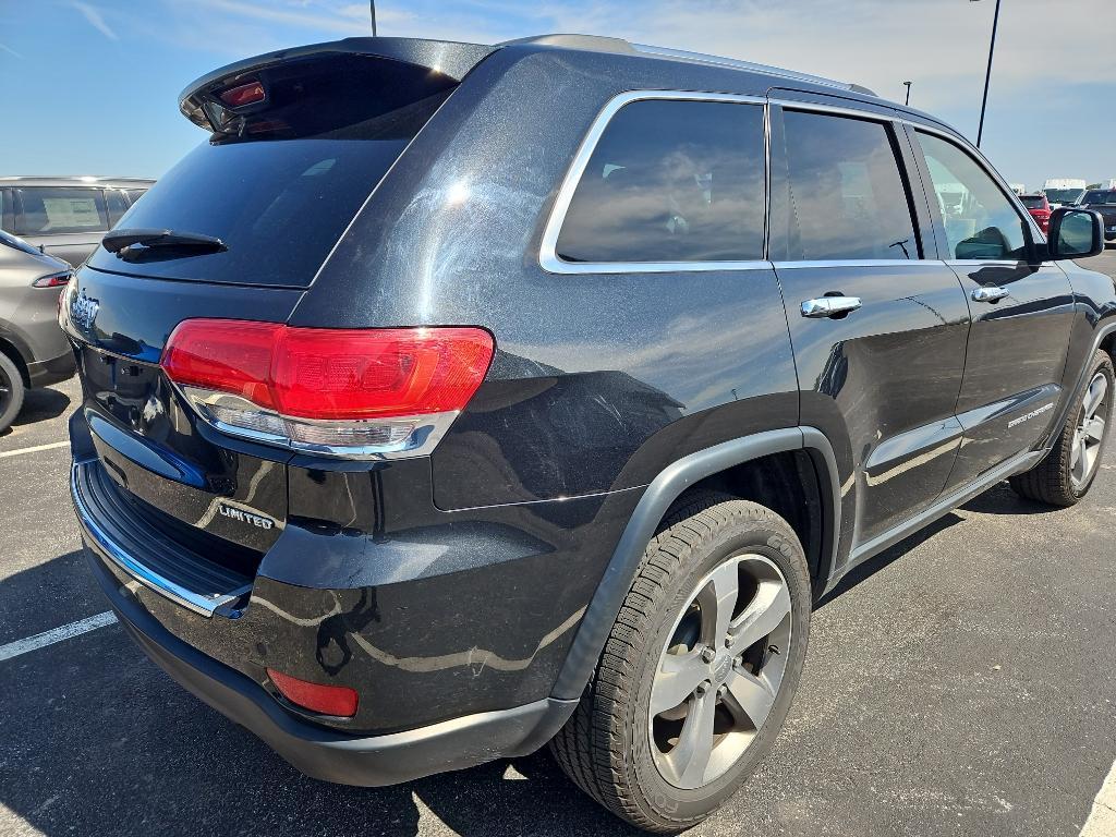 used 2015 Jeep Grand Cherokee car, priced at $13,995