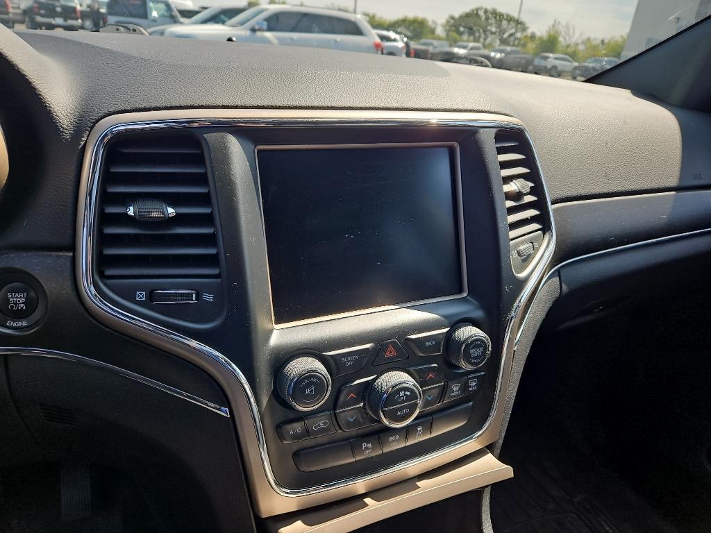 used 2015 Jeep Grand Cherokee car, priced at $13,995