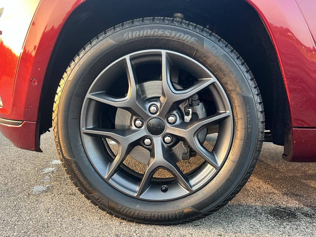 used 2019 Jeep Grand Cherokee car, priced at $19,999