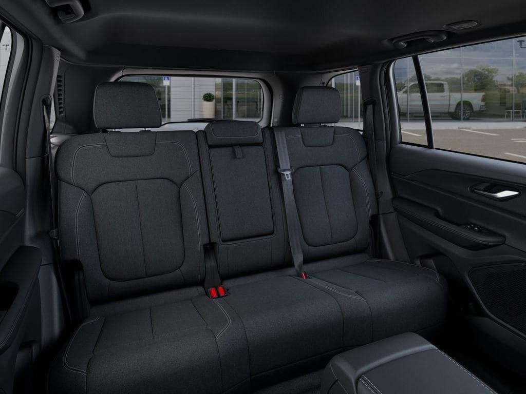 new 2025 Jeep Grand Cherokee car, priced at $38,729