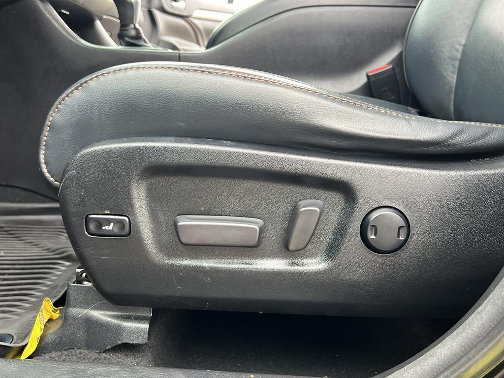 used 2018 Toyota Highlander car, priced at $21,790