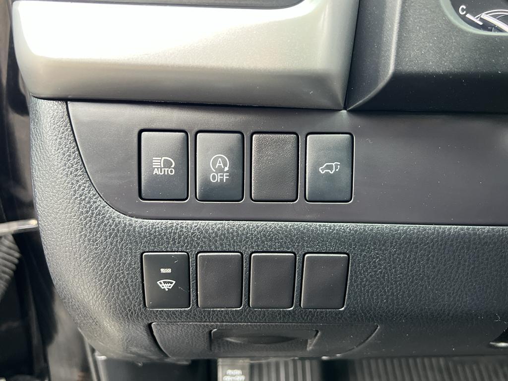 used 2018 Toyota Highlander car, priced at $21,790