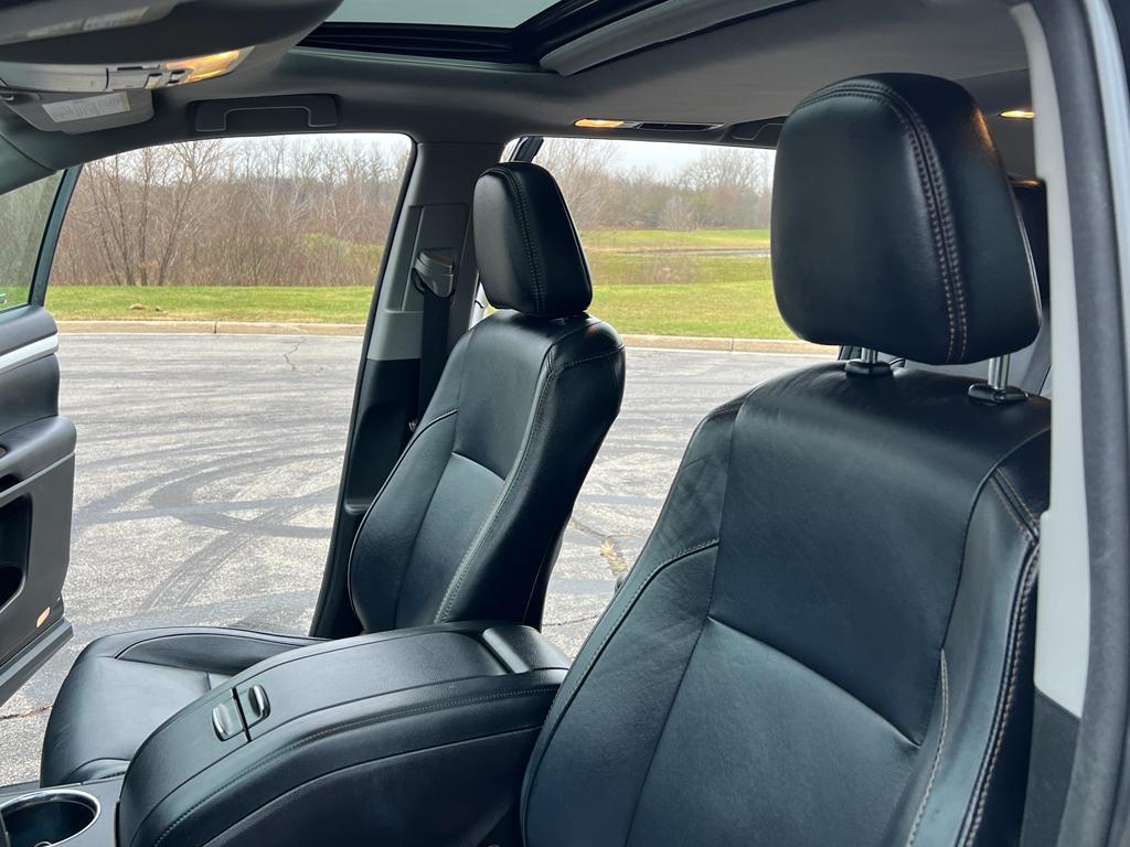 used 2018 Toyota Highlander car, priced at $21,790