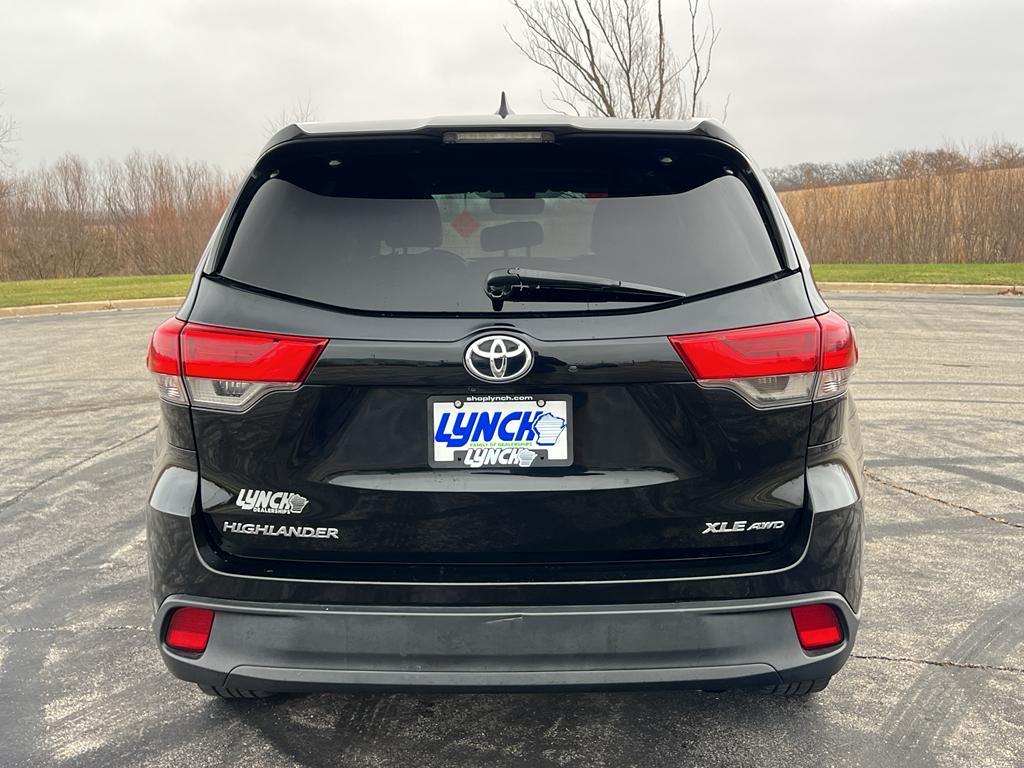 used 2018 Toyota Highlander car, priced at $21,790