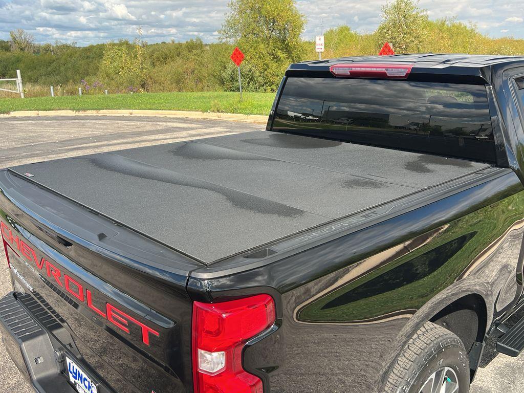 used 2022 Chevrolet Silverado 1500 car, priced at $43,495