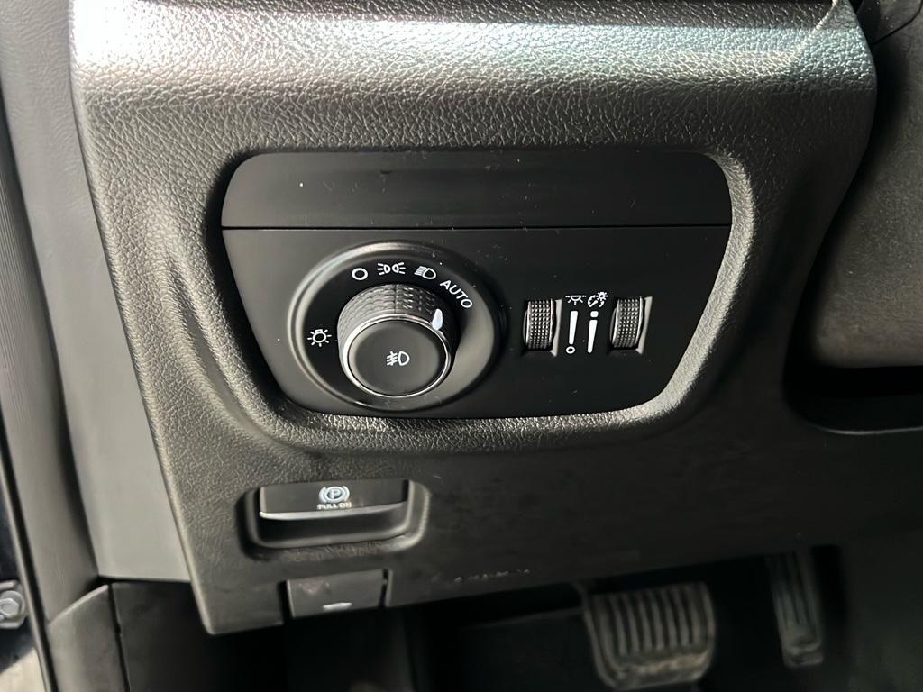 used 2024 Jeep Grand Cherokee L car, priced at $57,889