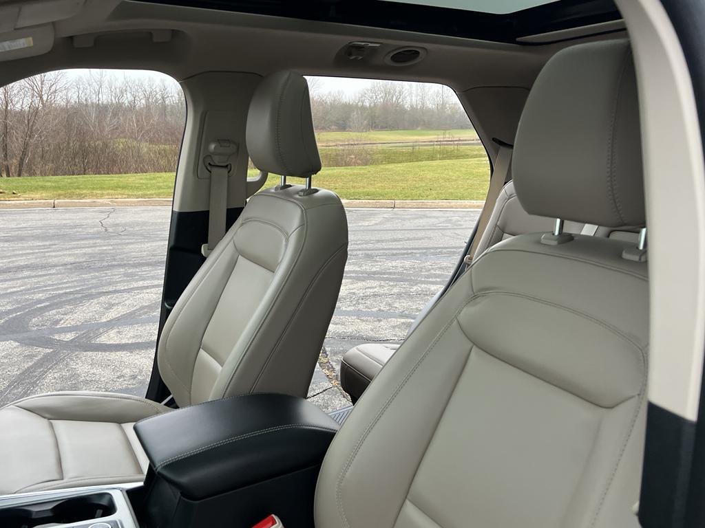 used 2023 Ford Explorer car, priced at $35,990